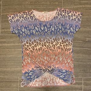 Brand new w/o tags- boutique top!